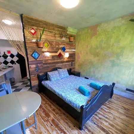 Rakstnieka Patverums Daire *